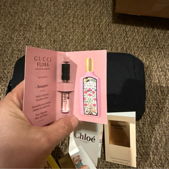 Versace  with Assorted Samples - Picture 5 of 16